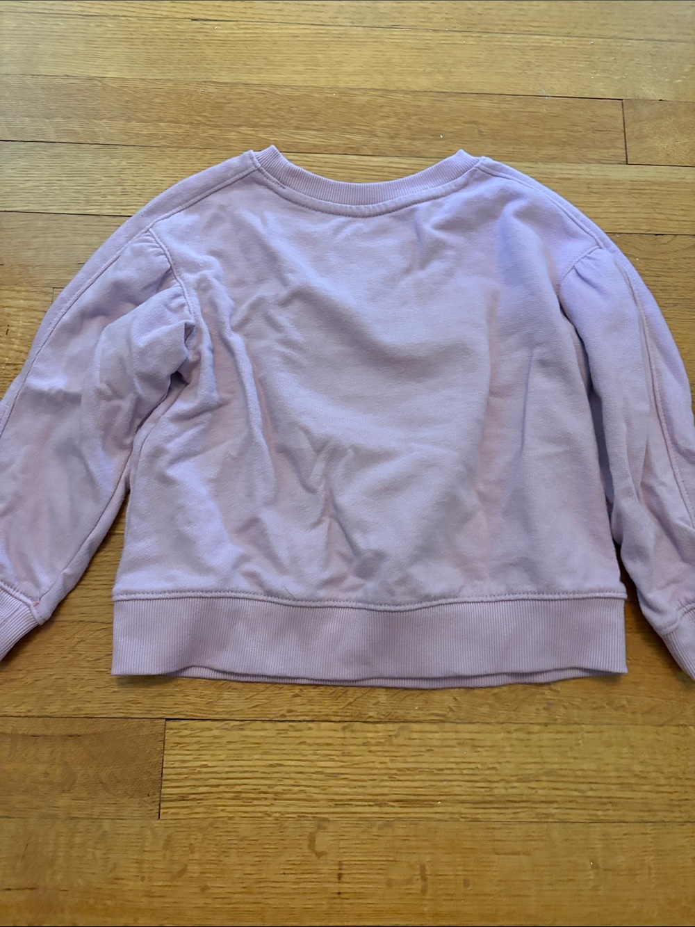 Girls 4T Halloween bundle: PJs, sweatshirt, shirt - Picture 12 of 16